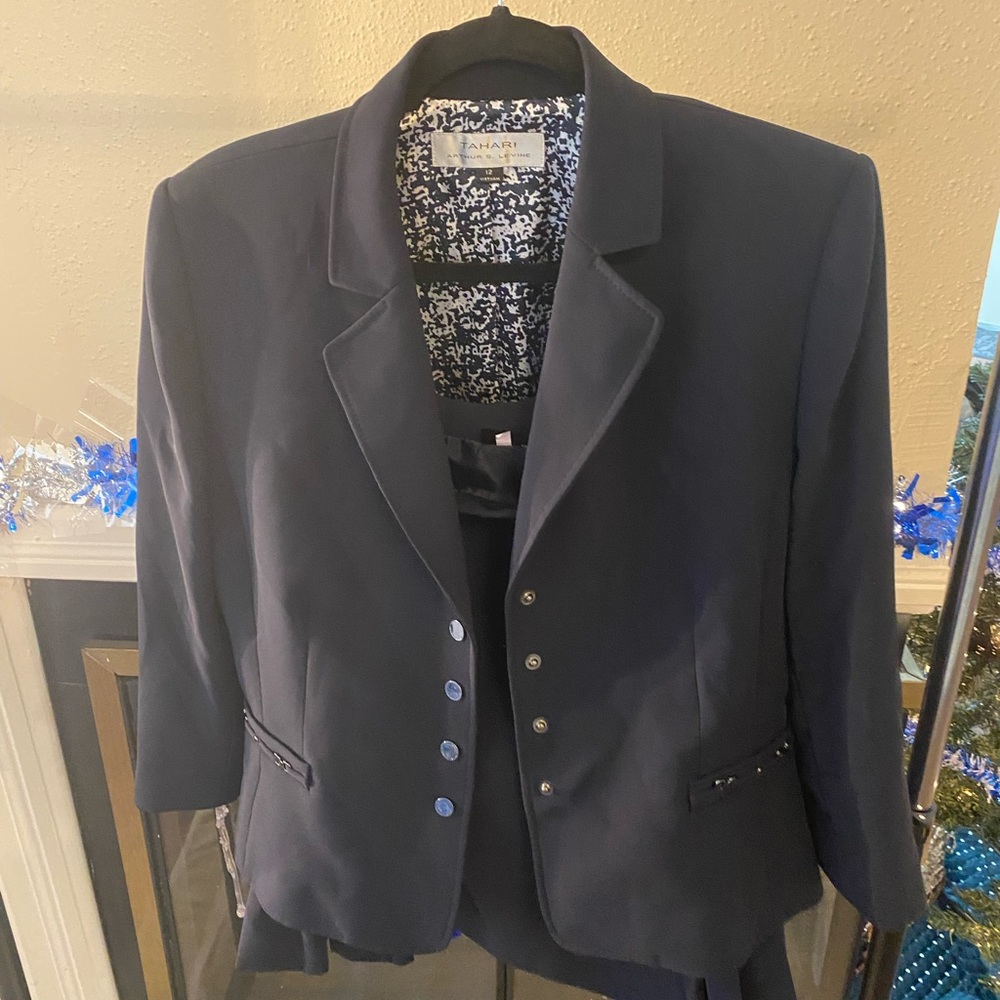 Tahari Deep Navy Blue Blazer and Skirt Set